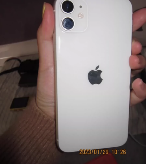 苹果11 128G 78电池健康 白色无拆...