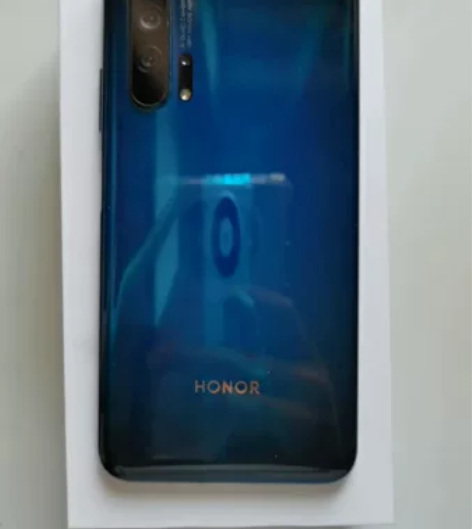 荣耀20pro旧手机8+128 成色还可以...