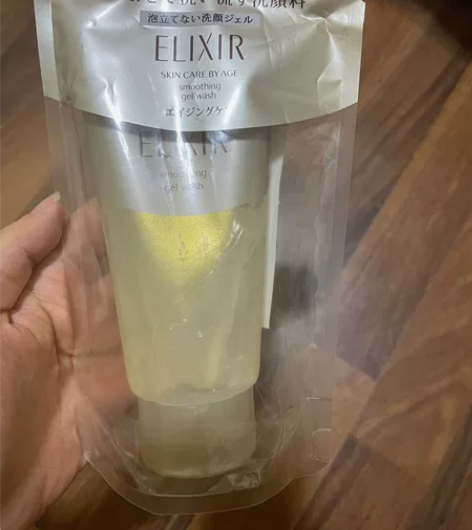 怡丽丝尔 氨基酸无泡洁面啫喱 保证正品 全...