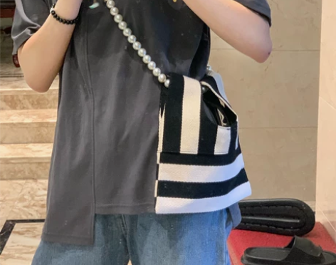 两个全新网红同款包包 学生党包包 珍珠链条...