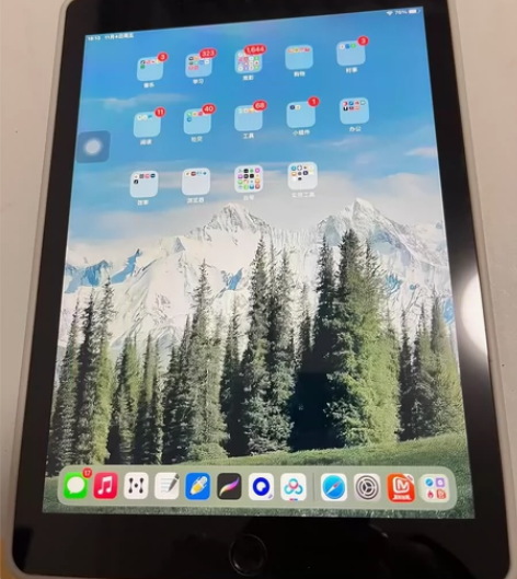 ipad 2018款6代 128g 92新...