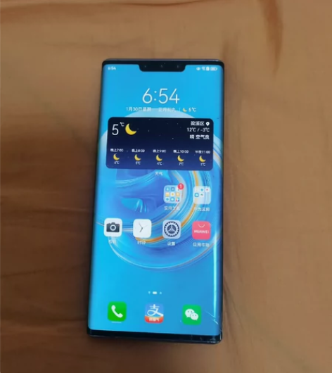华为MT30pro.4G版本成色还行没有大...