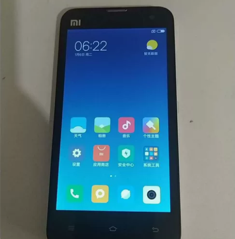 MIUI/小米2s ，内存2+32，九成新...