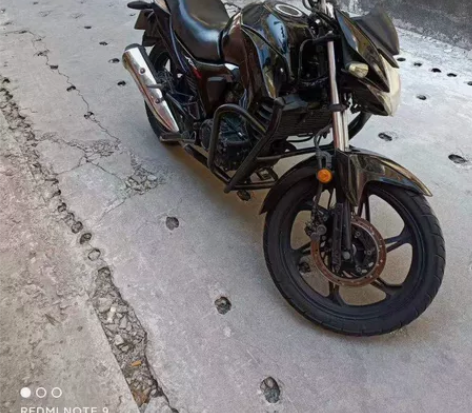 13年力帆摩托车，水冷链条150机，原厂发...