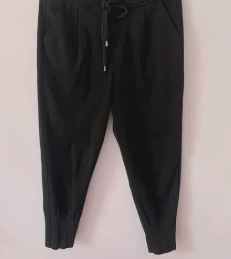 休闲裤女 125斤以下均可，不起球才一个，...