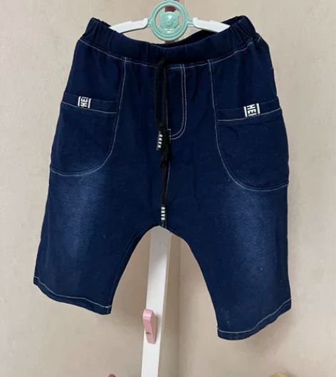 JOJOBO儿童牛仔短裤140码 八成新，...