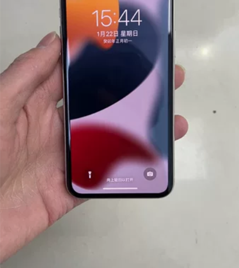 苹果11pro 64g 白色 原机成色9成...