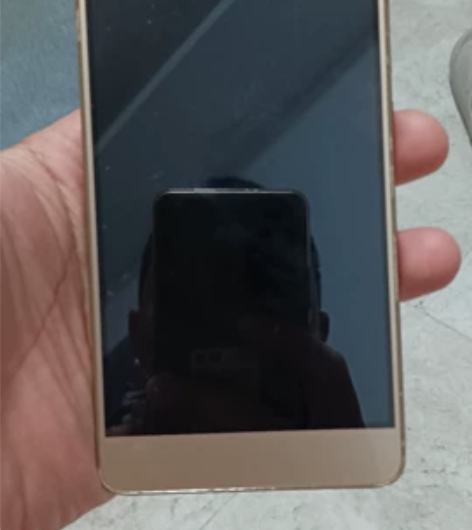 华为荣耀手机 感兴趣的话点“我想要”和我私...