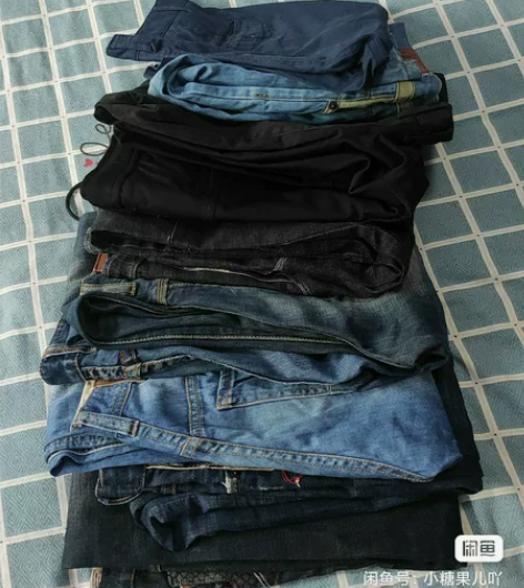 男款牛仔裤10元一条,就剩3条了,可拍细节...