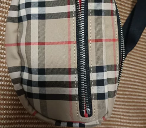 Burberry巴宝莉cannon小号胸包...