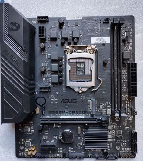 华硕B365M-DRAGON主板，成色如图...