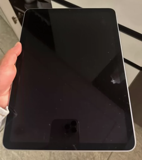 iPad Air4 自用 已过保 购于官网...