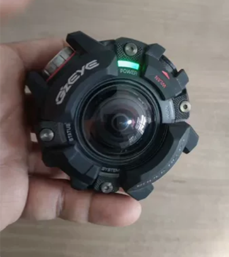 卡西欧GZE-1 运动防水相机 开机指示灯...