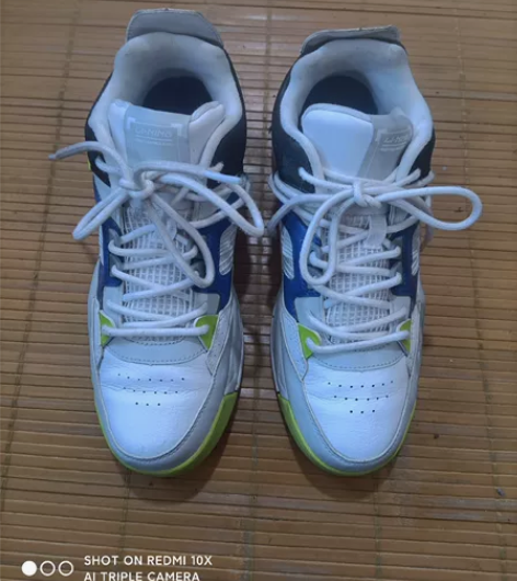 42码         正品李宁运动鞋  ...