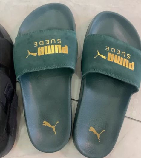 彪马凉鞋 37 80出 彪马拖鞋 37 8...