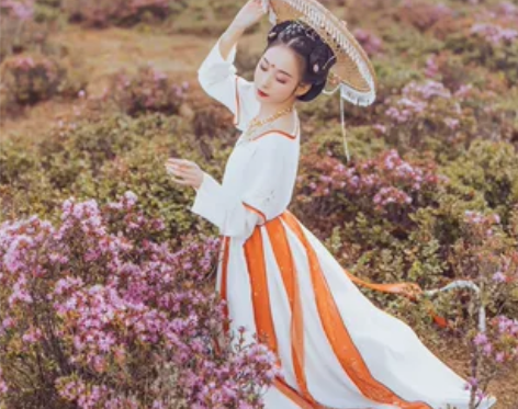 兰若庭汉服 红渠 坦领上襦!只有上襦了!是...