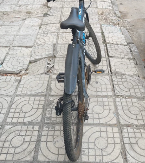 金米尼自行车   很久没起了  需要的自提...