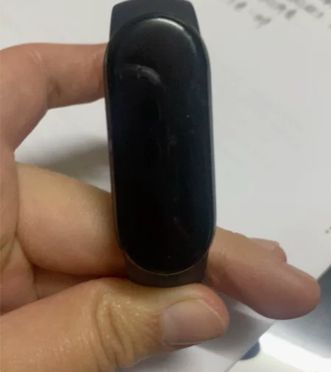 小米手环6，买回来几乎没怎么用过，几乎全新...