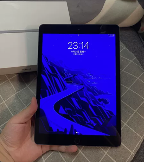 出台iPad7(2019款)美版 128g...