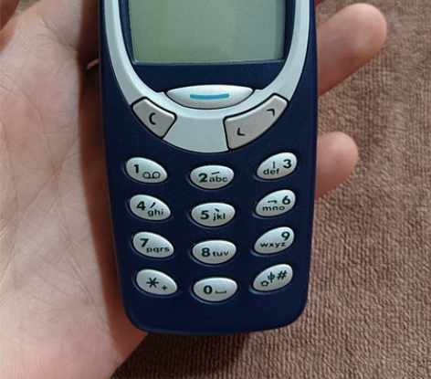 诺基亚老手机手机，不开机，成色好，当配件出...