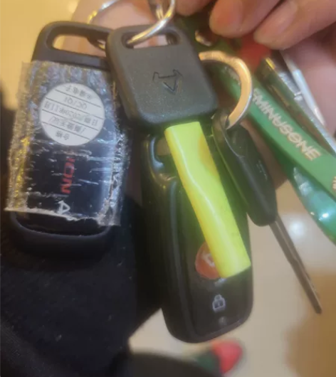 小牛电动摩托车，都市运动版，性价比很高，两...