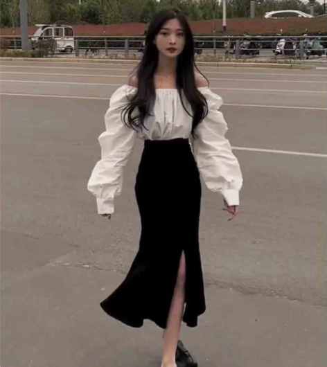 减龄牛仔高腰显瘦开叉鱼尾裙半身裙女春装20...