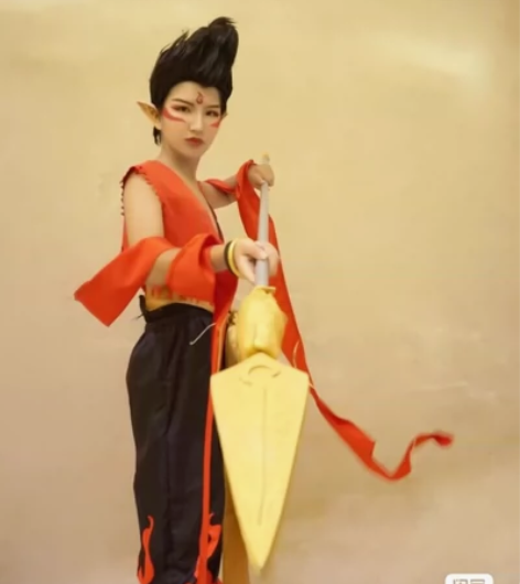 三町目家成年哪吒cos m码 有混天绫乾坤...