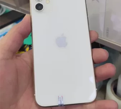 苹果11 双卡双待 成色好 备用机或者自用...