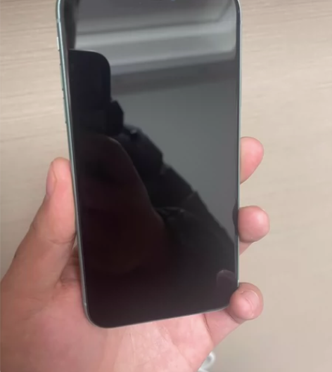 出苹果11国行128G 绿色靓机屏幕无划痕...