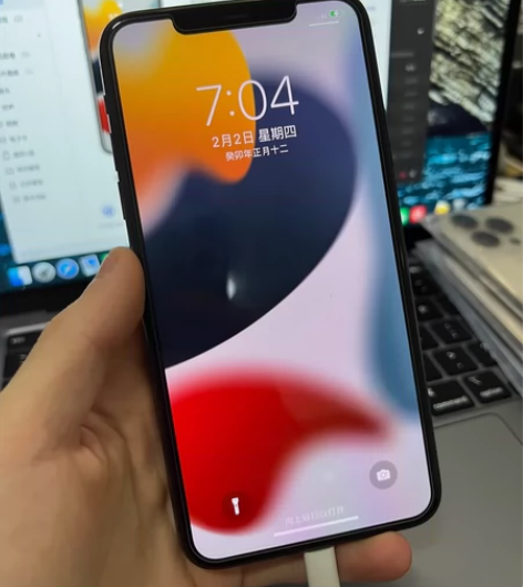 苹果11ProMax 美版无锁64G 深空...