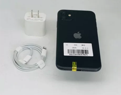 9成新苹果 iPhone 11 黑...