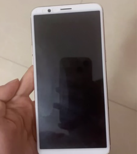 oppor11s 女生自用 粉4g版 很爱...