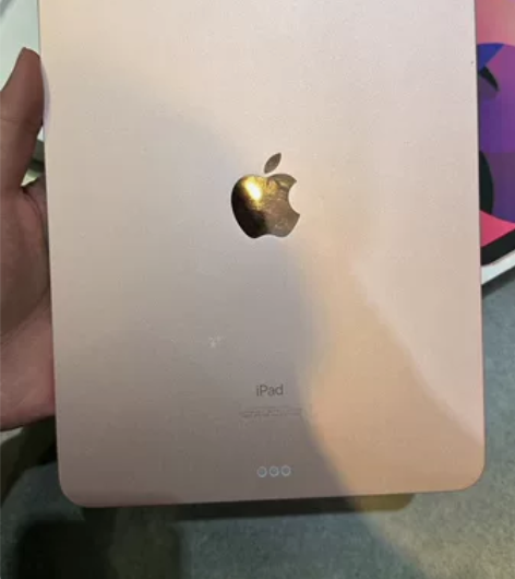 才回收的iPad Air 4粉色国行256...
