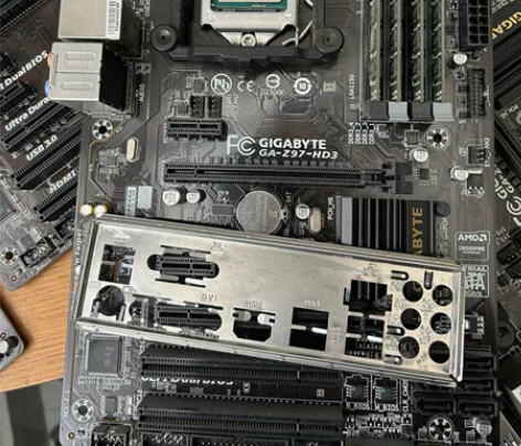 技嘉Z97主板 z97大板 原装挡板 公司...