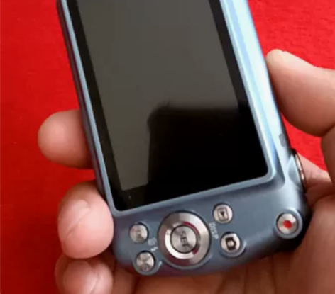 卡西欧相机 型号Z1，机器看视频介绍，正常...