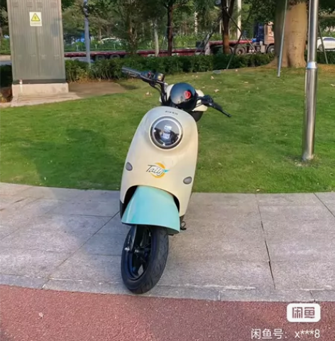 台铃萌苏EB LED圆形大灯，上下排列矩状...