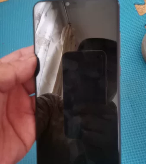 小米8青春版99新机低价卖，6+64g。箱...