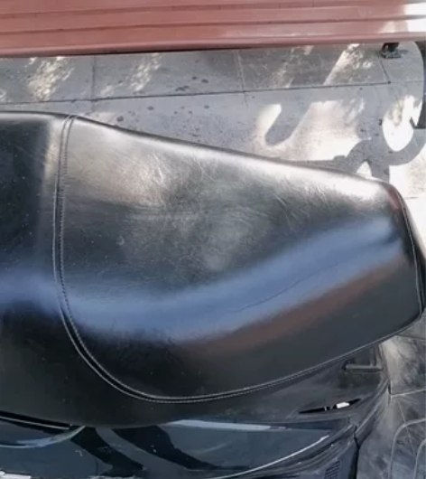 雅马哈凌鹰125踏板摩托车。2002年出厂...