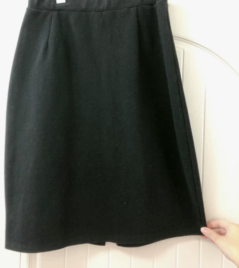 黑色显瘦呢子包臀裙，M码，90～110斤可...