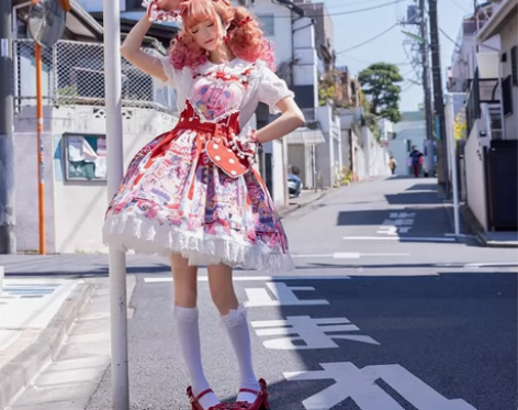 出/换，甜心娃娃机背带 全新仅试穿，m码，...