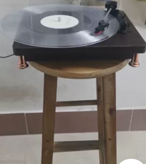 黑胶唱片机  样机 可播放 正常使用 自带...