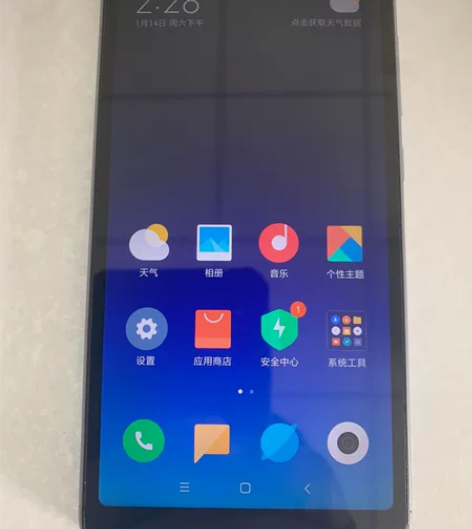 红米6A手机2G运行+16G存储,成色如图...