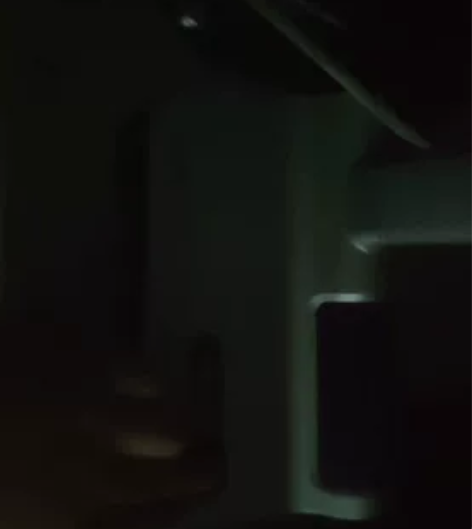 明可达护眼灯,二百多买的,用不上,旁边小夜...