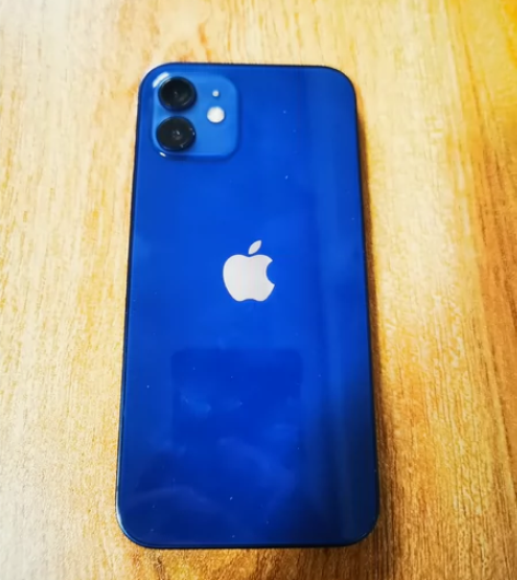 诚心出售自用一手苹果12国行手机,成色9....