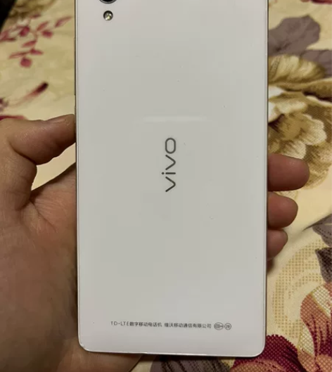 Vivoy51a手机 感兴趣的话点“我想要...