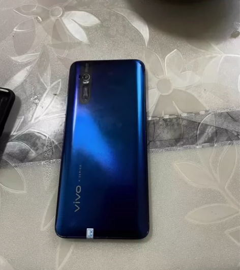 正品二手手机vivoX27 8+128G全...