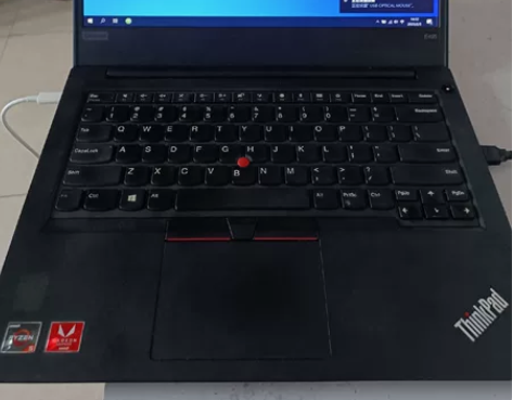 Thinkpad E495 R5 3500...