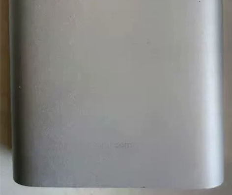 二手正品小米充电宝移动电源10400毫安，...