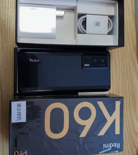 红米K60pro 8+128黑色 演示机，...