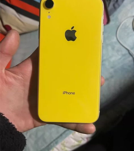 iPhone xr 国行64G纯原,啥都没...